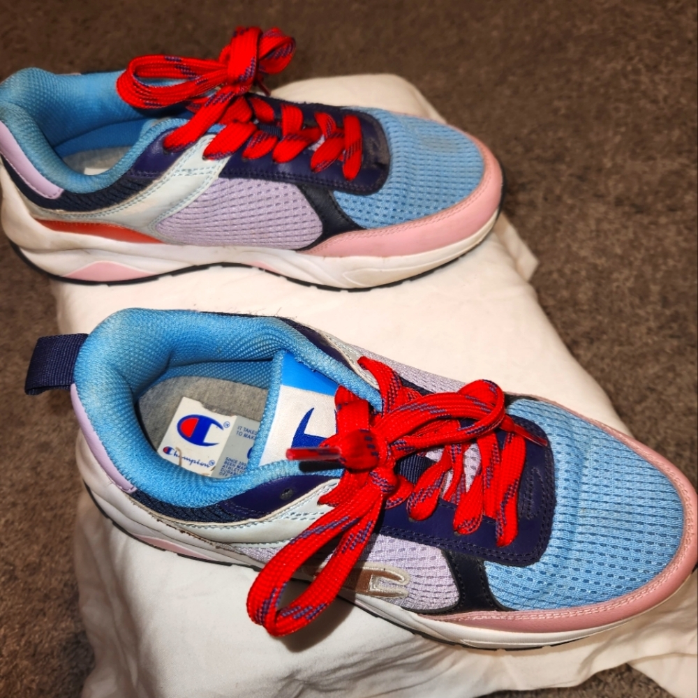 Champion sneakers